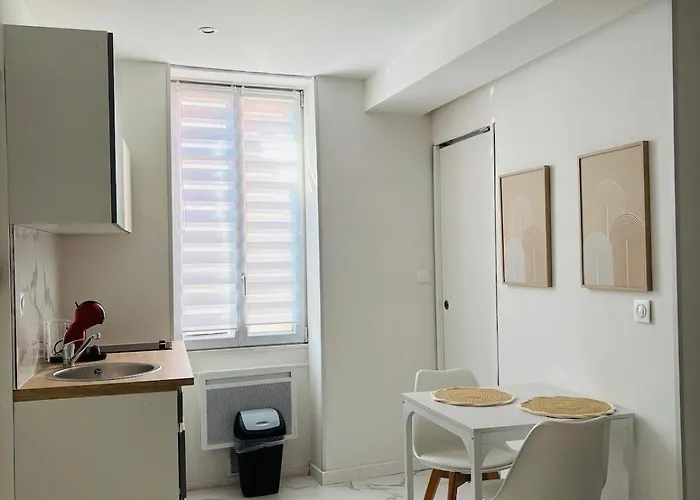 Апартаменты Le Petit Nid Toulousain *